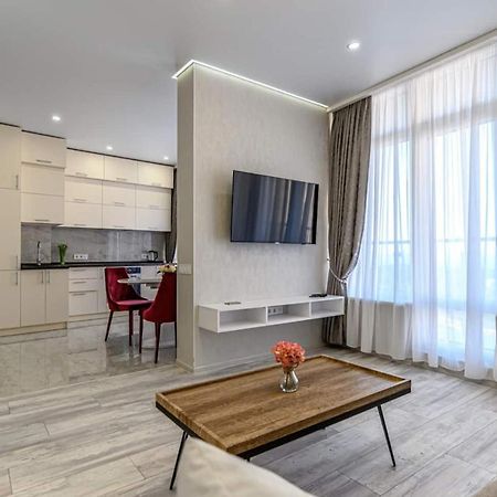 Jeanne apartments 2BDR Odessa Extérieur photo