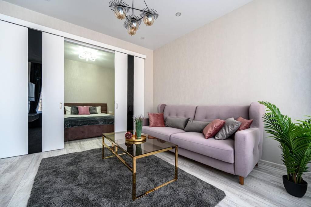 Jeanne apartments 2BDR Odessa Extérieur photo