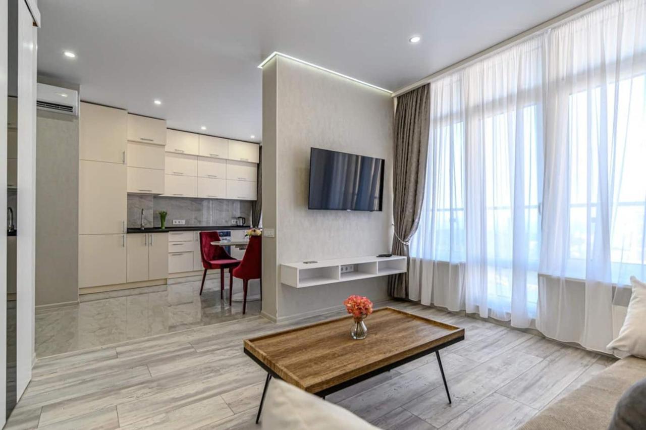 Jeanne apartments 2BDR Odessa Extérieur photo