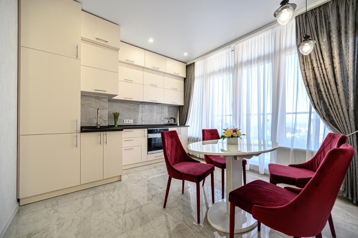 Jeanne apartments 2BDR Odessa Extérieur photo