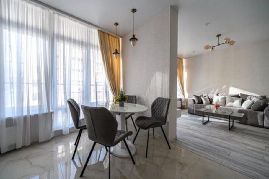 Jeanne apartments 2BDR Odessa Extérieur photo